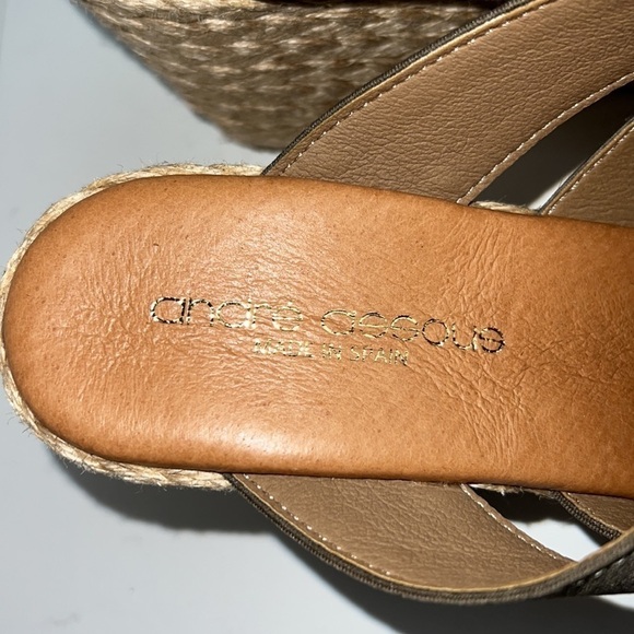 NWOT Andre Assous Rachel Espadrille Wedge Slip On Size 39 EU Taupe with Raffia - Picture 2 of 13
